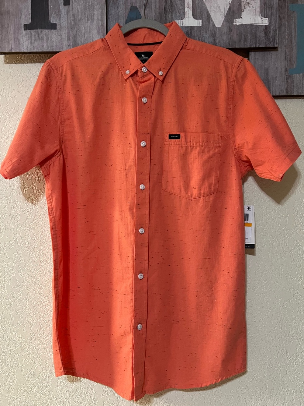 NWT RIP CURL Orange Collared Button Down Shirt, size S.